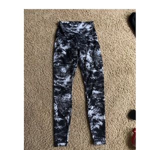 Lululemon high rise galaxy print leggings